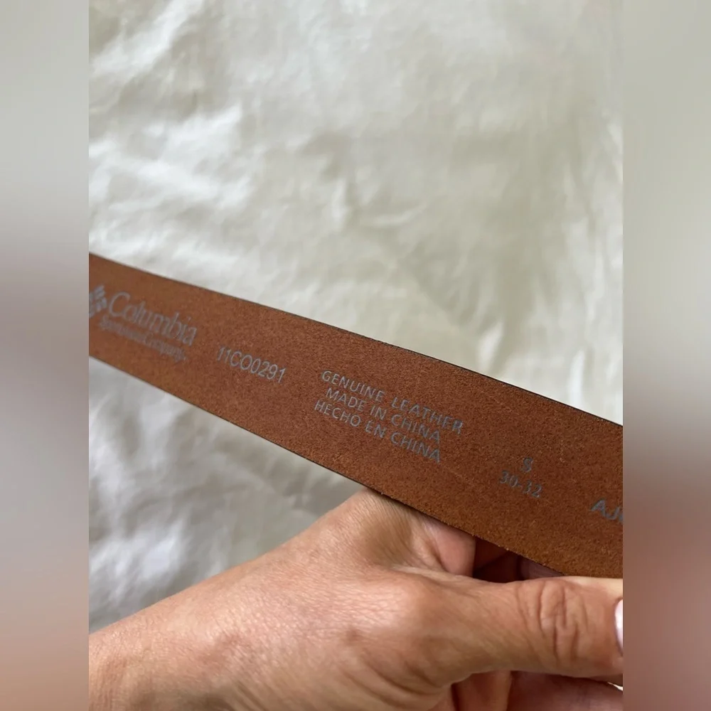 Columbia | Men's Size Small (30-32) | Brown Leather Belt